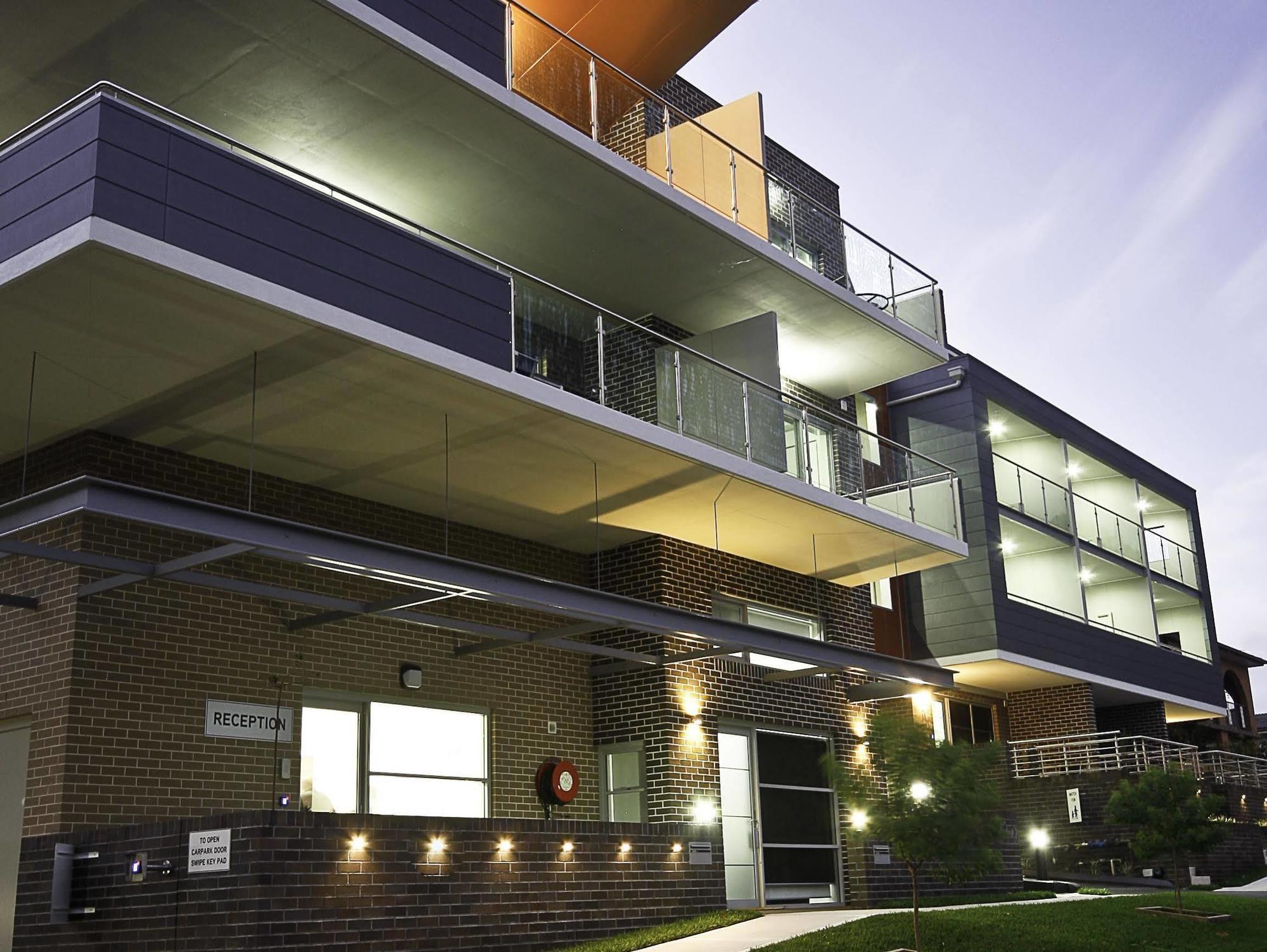 Charlestown Executive Apartments Newcastle Dış mekan fotoğraf